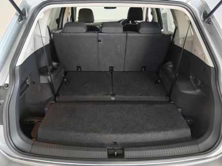 2021-Volkswagen-Tiguan-Allspace-14-TSI-Trendline-Auto-110kW_12