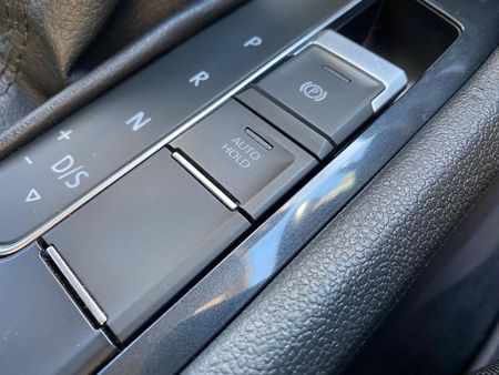 2021-Volkswagen-Tiguan-Allspace-14-TSI-Trendline-Auto-110kW_27