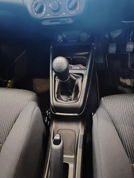 2026-Suzuki-Ertiga-15-GA_13