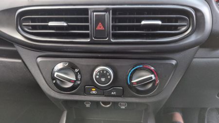 2026-Hyundai-Grand-i10-10-Motion_9