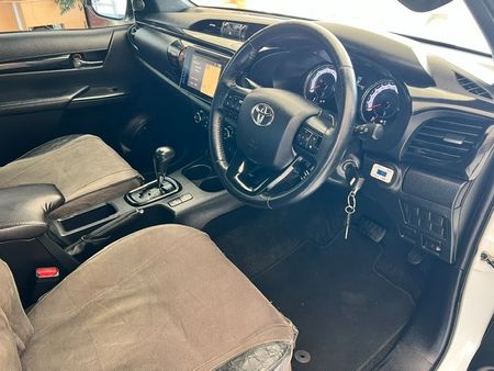 2019-Toyota-Hilux-28-GD-6-Raider-4x4-Auto-Double-Cab_13