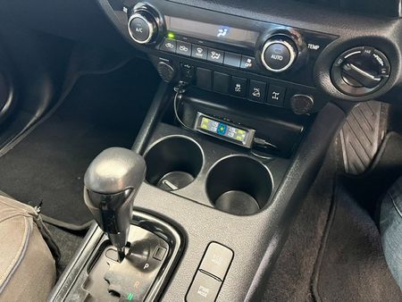 2019-Toyota-Hilux-28-GD-6-Raider-4x4-Auto-Double-Cab_16