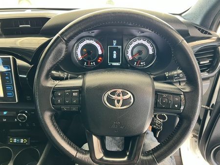 2019-Toyota-Hilux-28-GD-6-Raider-4x4-Auto-Double-Cab_19