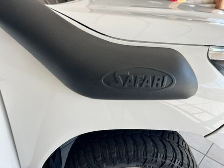 2019-Toyota-Hilux-28-GD-6-Raider-4x4-Auto-Double-Cab_24