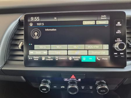 2026-Honda-Fit-15-Comfort_16