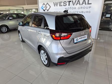 2026-Honda-Fit-15-Comfort_3