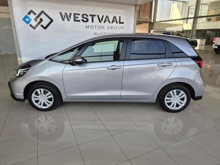 2026-Honda-Fit-15-Comfort_6