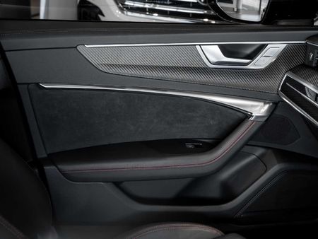 2023-Audi-RS6-Avant-Performance-Auto_12