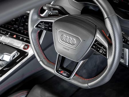 2023-Audi-RS6-Avant-Performance-Auto_24