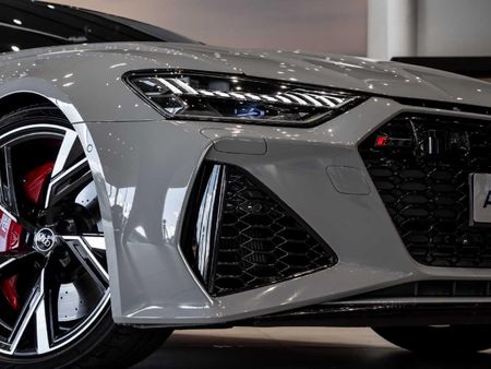 2023-Audi-RS6-Avant-Performance-Auto_6