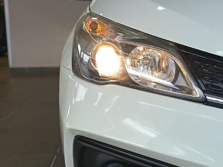 2025-Suzuki-Ciaz-15-GL_9