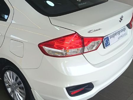 2025-Suzuki-Ciaz-15-GL_11