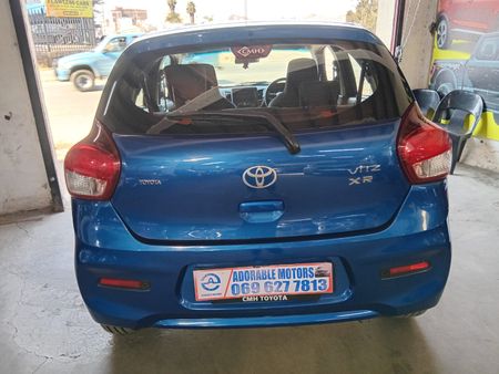 2024-Toyota-Vitz-10-XR-Petrol-Manual_9