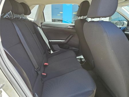 2026-Volkswagen-Polo-10-TSI_11