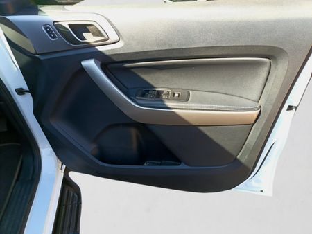 2021-Ford-Everest-20D-XLT-4x4-Auto_12