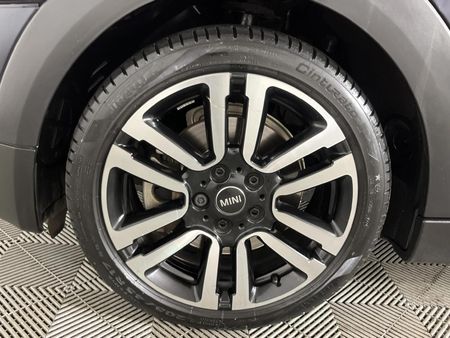 2021-MINI-Hatch-Cooper-S-5-dr-Auto_4