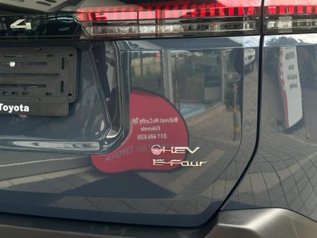 2026-Toyota-RAV4-25-GX-Hybrid-CVT-Auto-E-Four_9