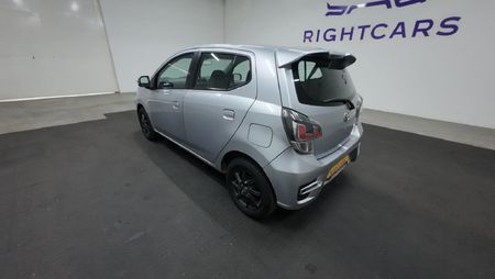 2022-Toyota-Agya-10_5