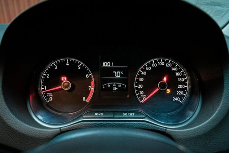 2024-Volkswagen-Polo-Vivo-14-Trendline-5-dr_14