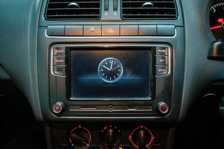 2024-Volkswagen-Polo-Vivo-14-Trendline-5-dr_15