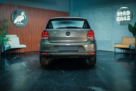 2024-Volkswagen-Polo-Vivo-14-Trendline-5-dr_3
