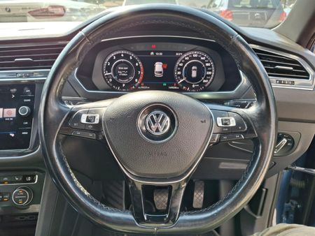 2019-Volkswagen-Tiguan-20-TDI-Highline-4Motion-Auto_9
