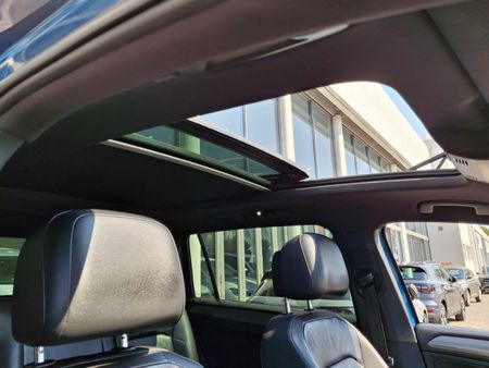 2019-Volkswagen-Tiguan-20-TDI-Highline-4Motion-Auto_11