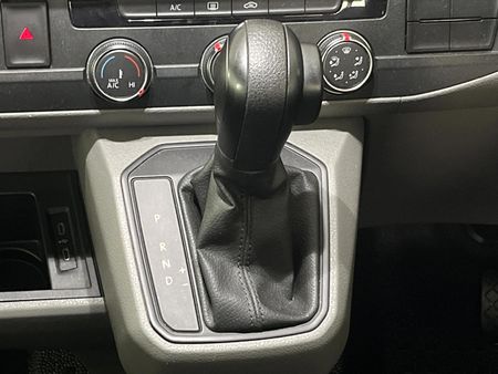 2022-Volkswagen-Kombi-T61-20-TDI-110kW-Auto-Trendline_10
