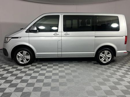 2022-Volkswagen-Kombi-T61-20-TDI-110kW-Auto-Trendline_20
