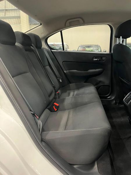 2024-Honda-Ballade-15-comfort-Auto_11