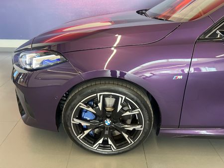 2025-BMW-1-Series-M135-xDrive-Auto_3