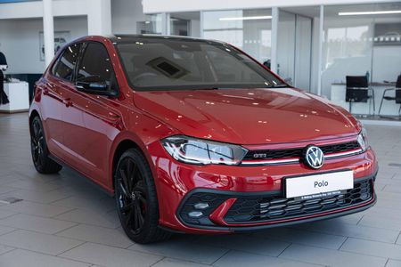 2026-Volkswagen-Polo-20-GTI-Auto-147kW_1