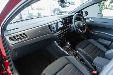2026-Volkswagen-Polo-20-GTI-Auto-147kW_3