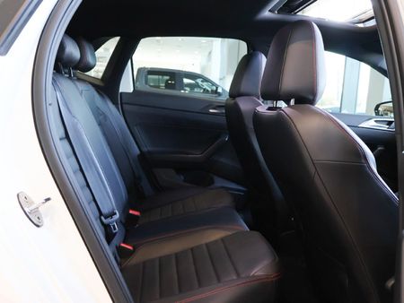 2024-Volkswagen-Polo-20-GTI-Auto-147kW_13