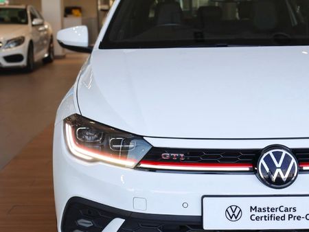 2024-Volkswagen-Polo-20-GTI-Auto-147kW_2