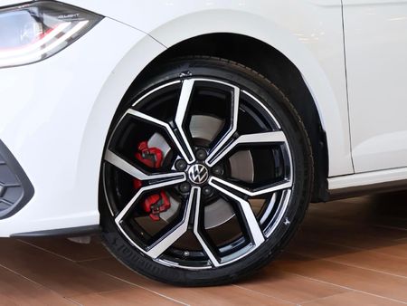 2024-Volkswagen-Polo-20-GTI-Auto-147kW_4