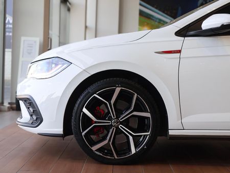 2024-Volkswagen-Polo-20-GTI-Auto-147kW_6