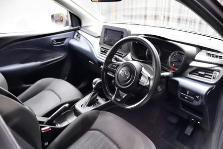 2024-Toyota-Starlet-15-XS-Auto_9