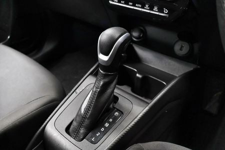 2024-Toyota-Starlet-15-XS-Auto_17