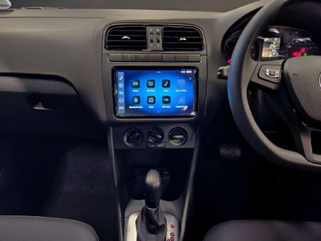 2026-Volkswagen-Polo-Vivo-16-Life_8