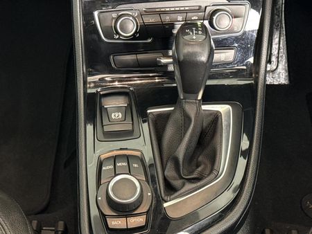 2015-BMW-2-Series-220d-Active-Tourer-Auto_10
