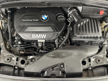2015-BMW-2-Series-220d-Active-Tourer-Auto_13