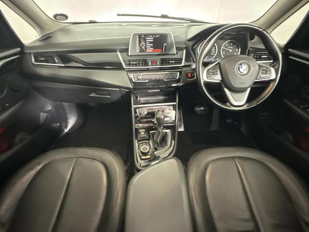 2015-BMW-2-Series-220d-Active-Tourer-Auto_1