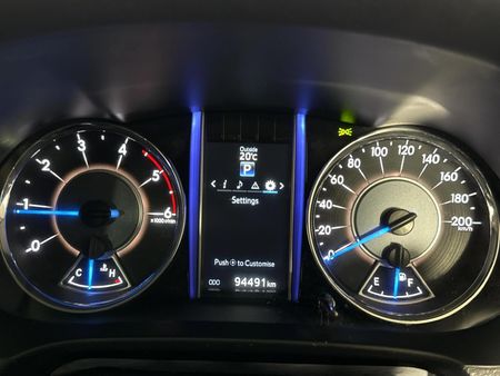 2016-Toyota-Fortuner-28-GD-6-4x4-Auto_2