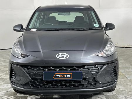2025-Hyundai-Grand-i10-10-Motion_14