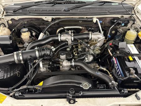 2005-Isuzu-KB-300-TDi-LX-Double-Cab_12