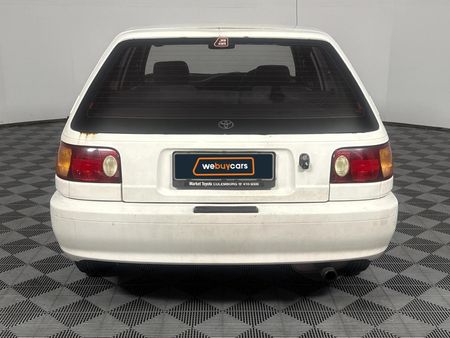 2001-Toyota-Tazz-130_17