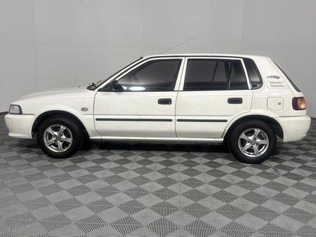 2001-Toyota-Tazz-130_18