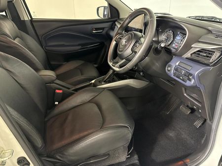 2024-Toyota-Starlet-15-XR-Auto_9