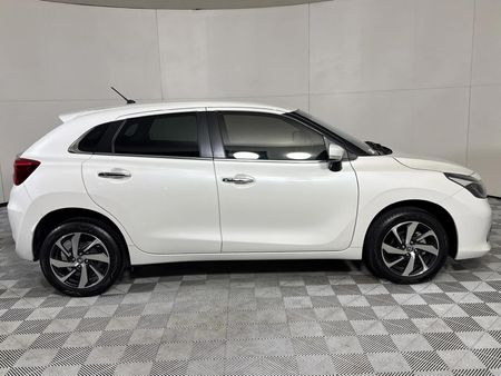 2024-Toyota-Starlet-15-XR-Auto_16